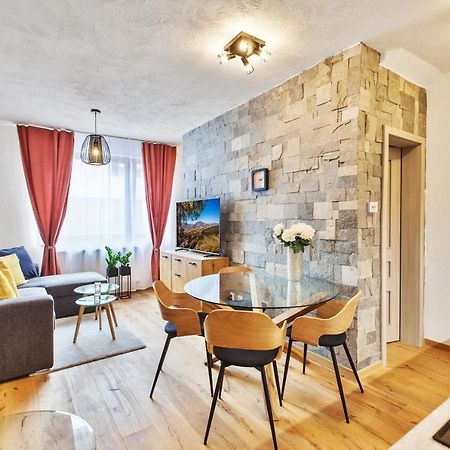 Apartmány Mýto pod Ďumbierom Esterno foto